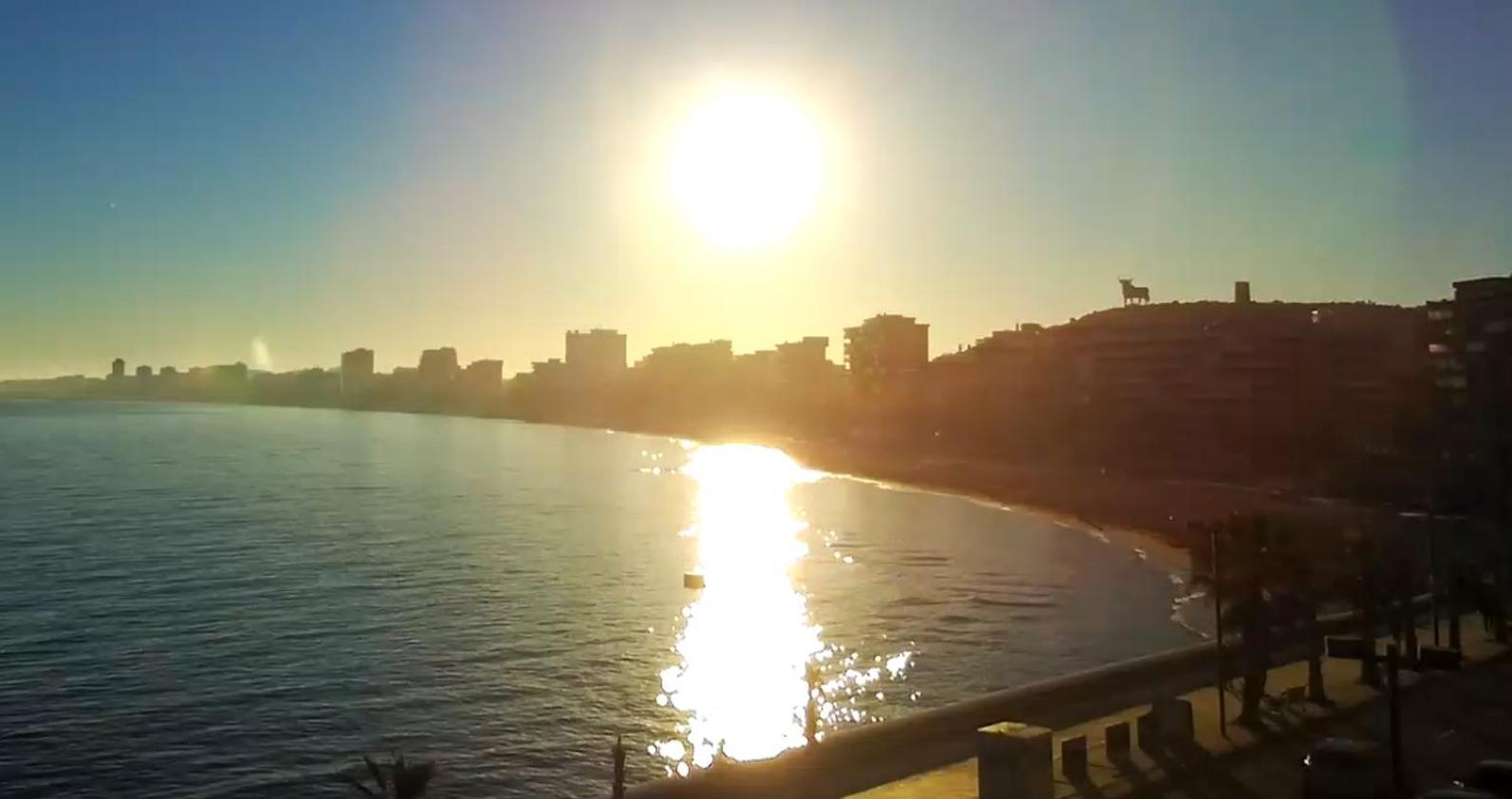 Apartment Las Salinas Boliches Fuengirola Bagian luar foto